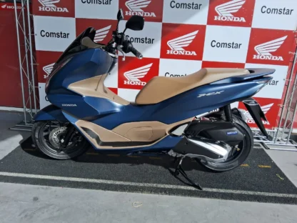 PCX DLX - 2023/2023