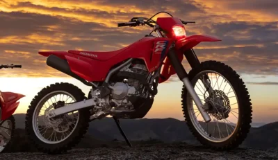 Novo motor 300cc Novo motor 300cc da CRF 300F