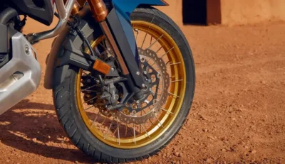 Roda de 19” na dianteira Roda de 19” na dianteira